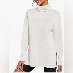 Women's Turtleneck Oversized Sweatshirt Casual Long Sleeve M nwot